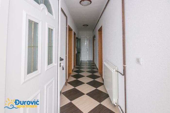 Апартаменты Apartmani Djurovic Добра-Вода
