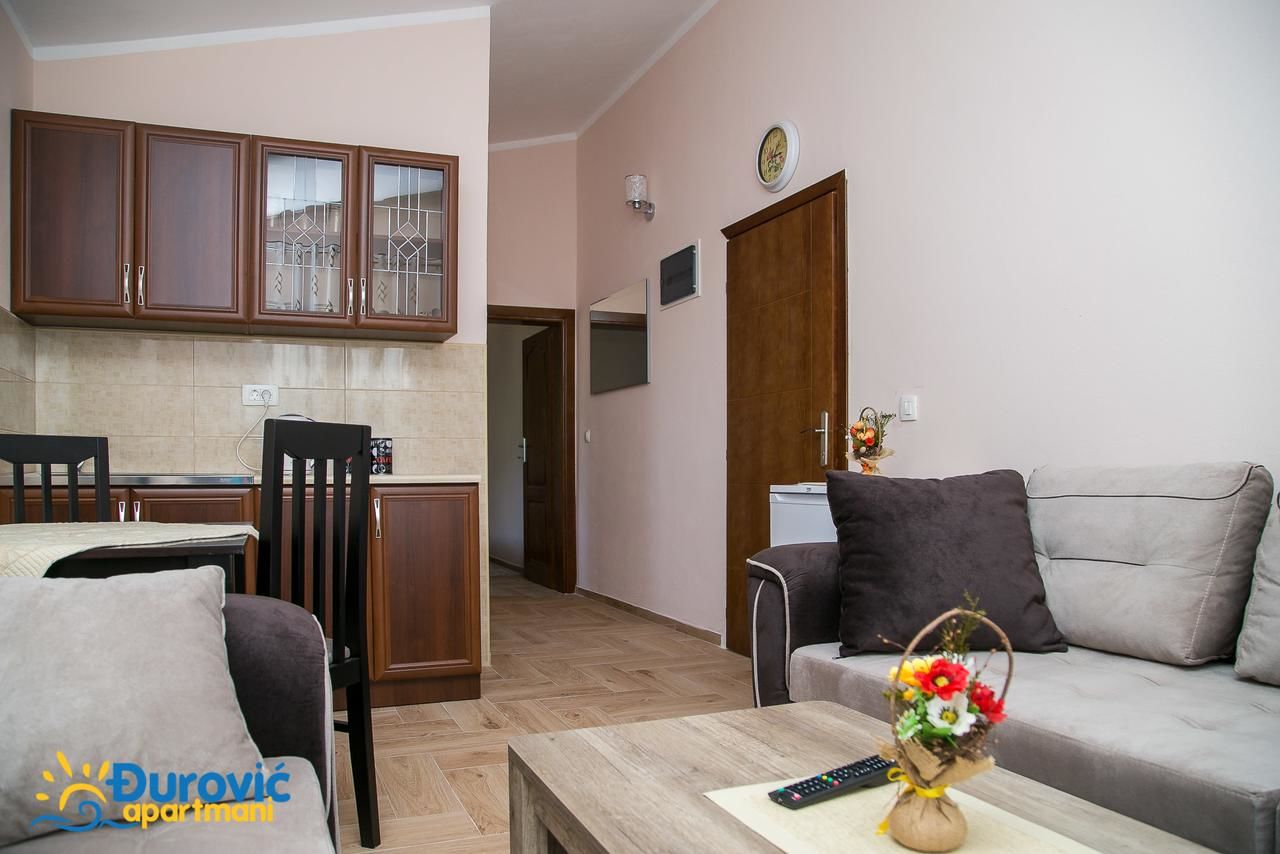 Апартаменты Apartmani Djurovic Добра-Вода