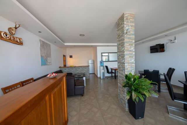 Апартаменты Apartmani Djurovic Добра-Вода-18