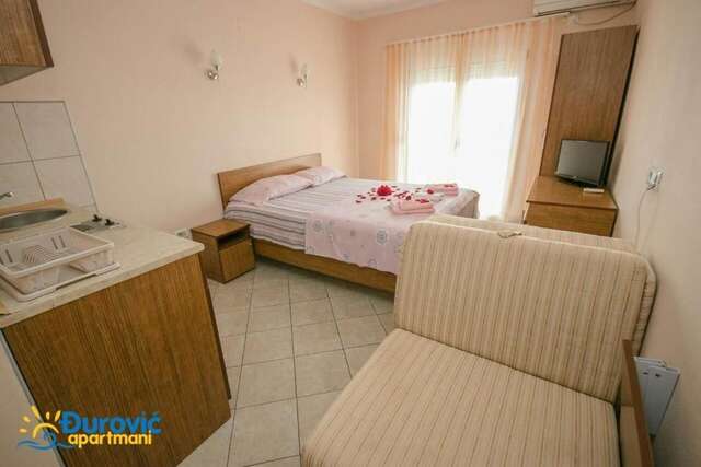 Апартаменты Apartmani Djurovic Добра-Вода-45